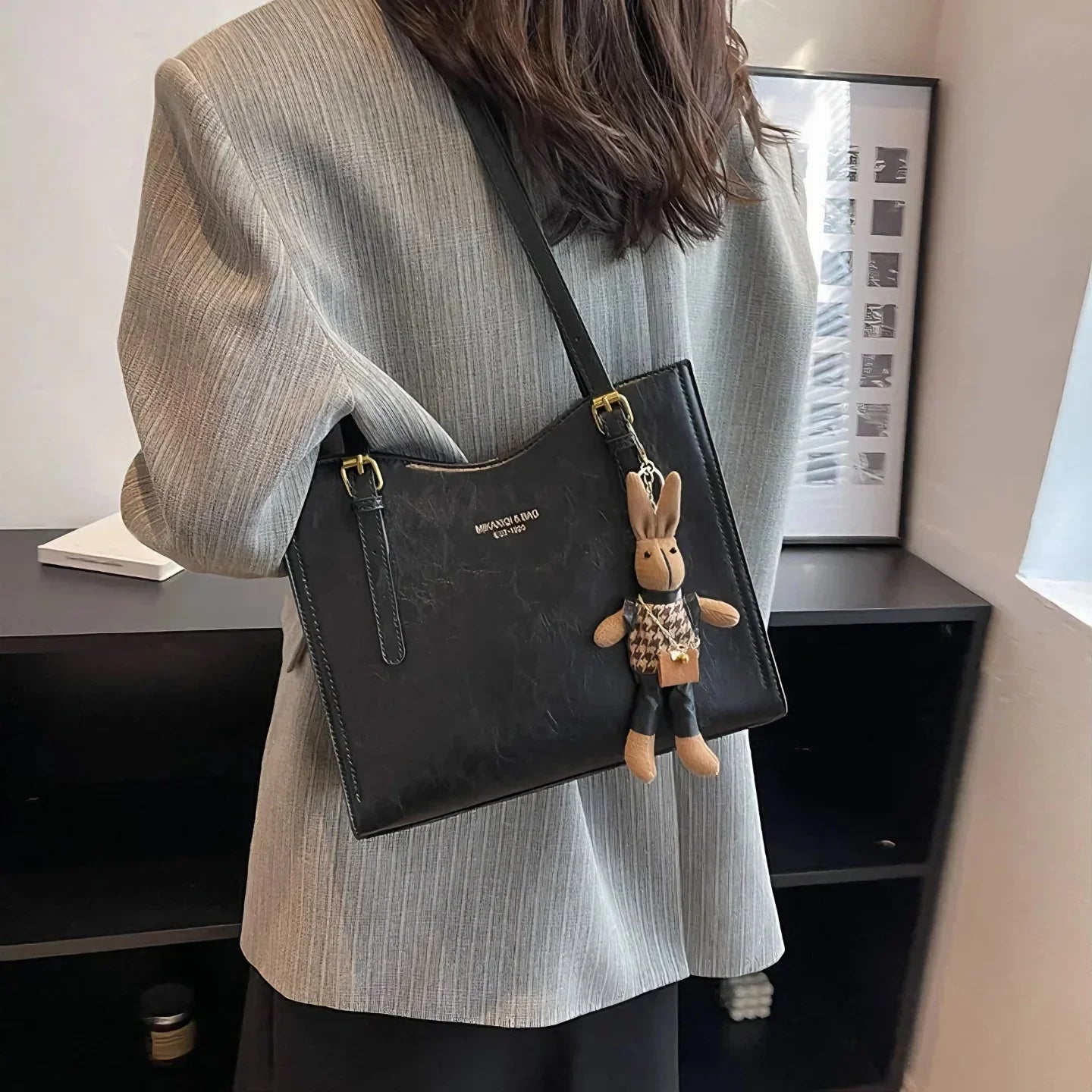 MIKAXIQI & BAGS | BOLSO VEGANO COM ENCANTO - ZYRO