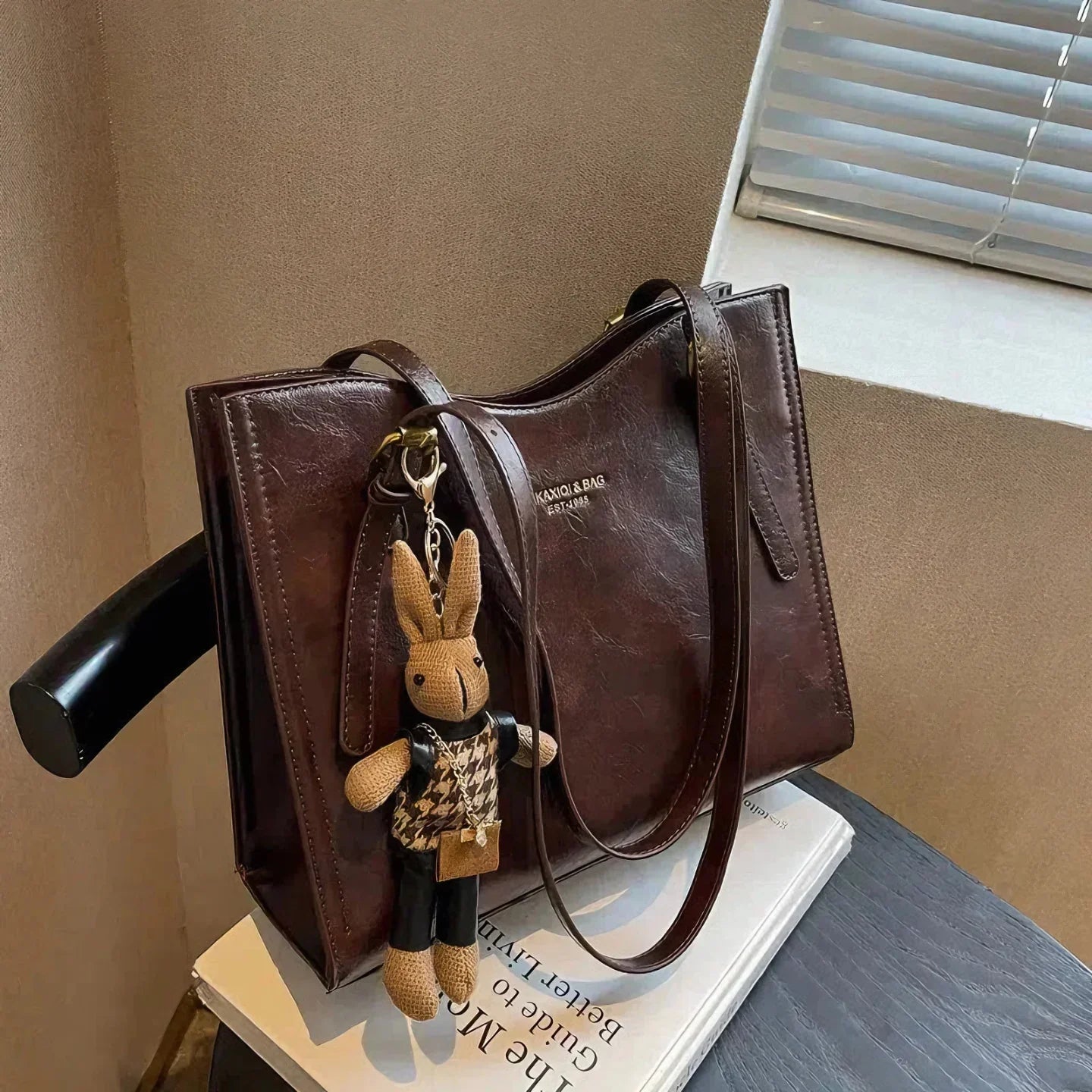 MIKAXIQI & BAGS | BOLSO VEGANO COM ENCANTO - ZYRO