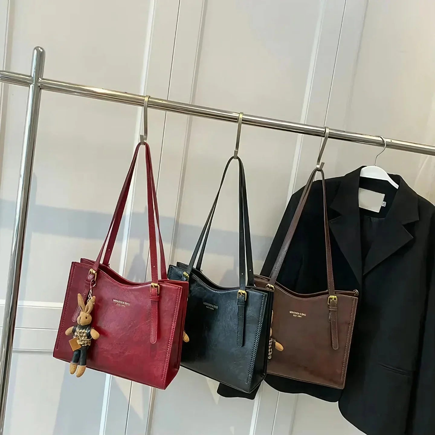 MIKAXIQI & BAGS | BOLSO VEGANO COM ENCANTO - ZYRO