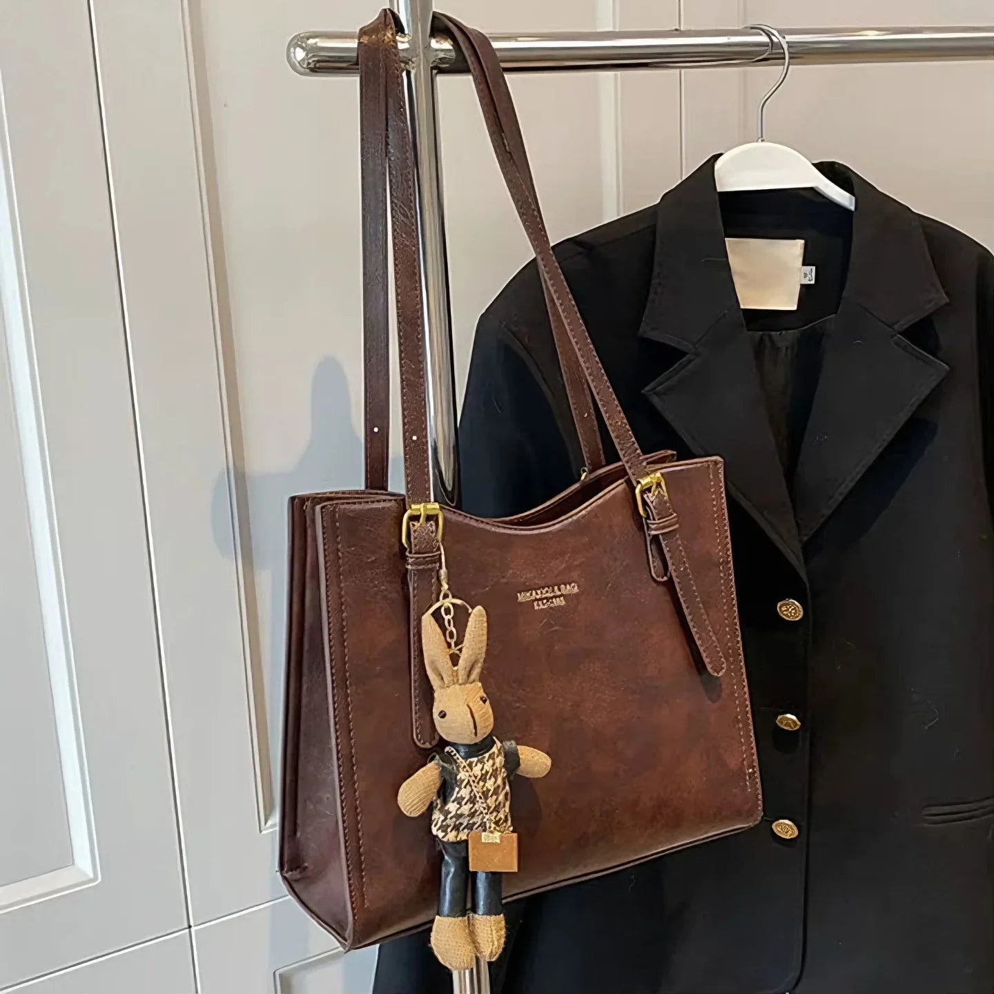 MIKAXIQI & BAGS | BOLSO VEGANO COM ENCANTO - ZYRO